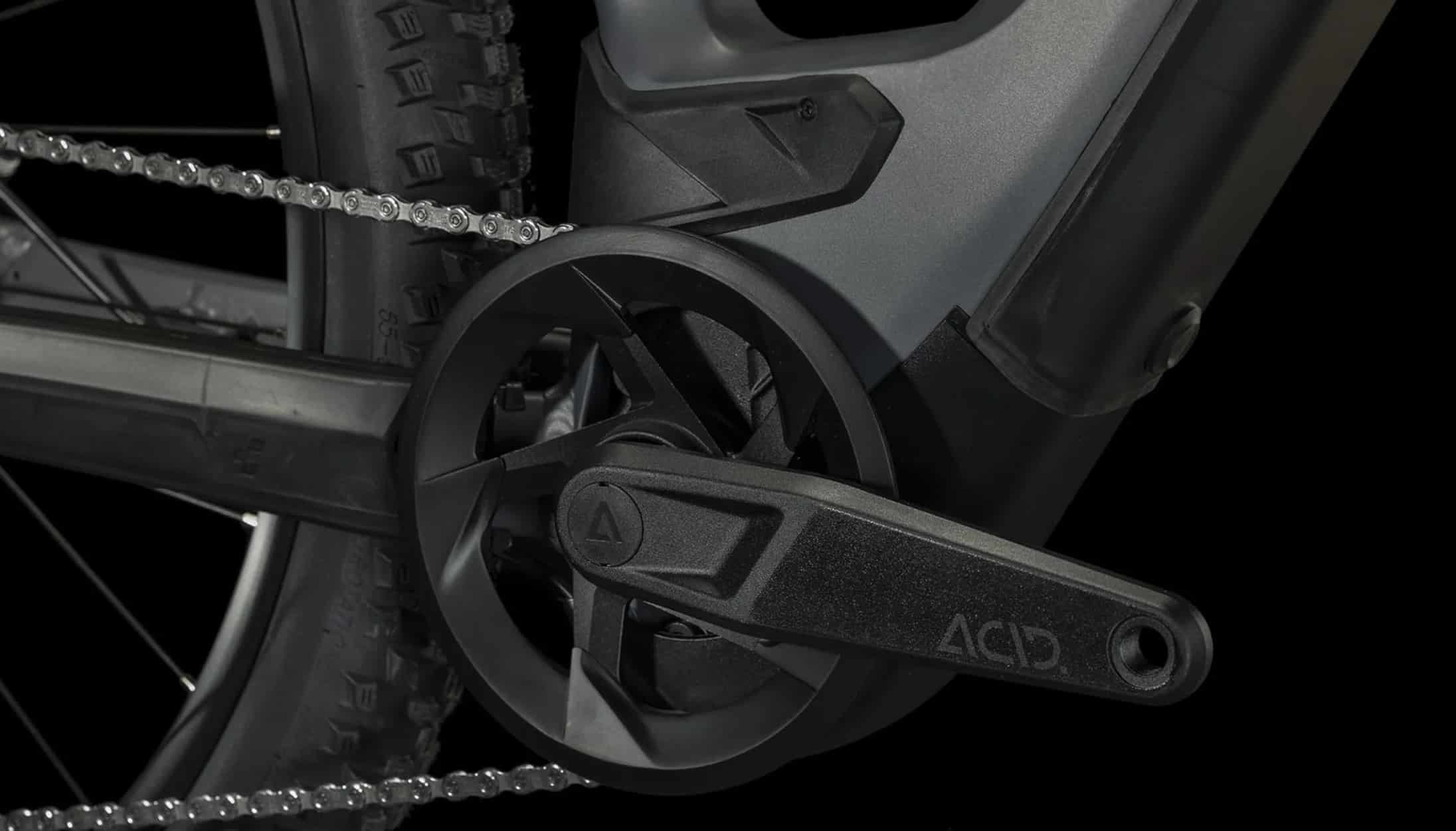 cube-reaction-e-bike-fast-light-and-strong-1