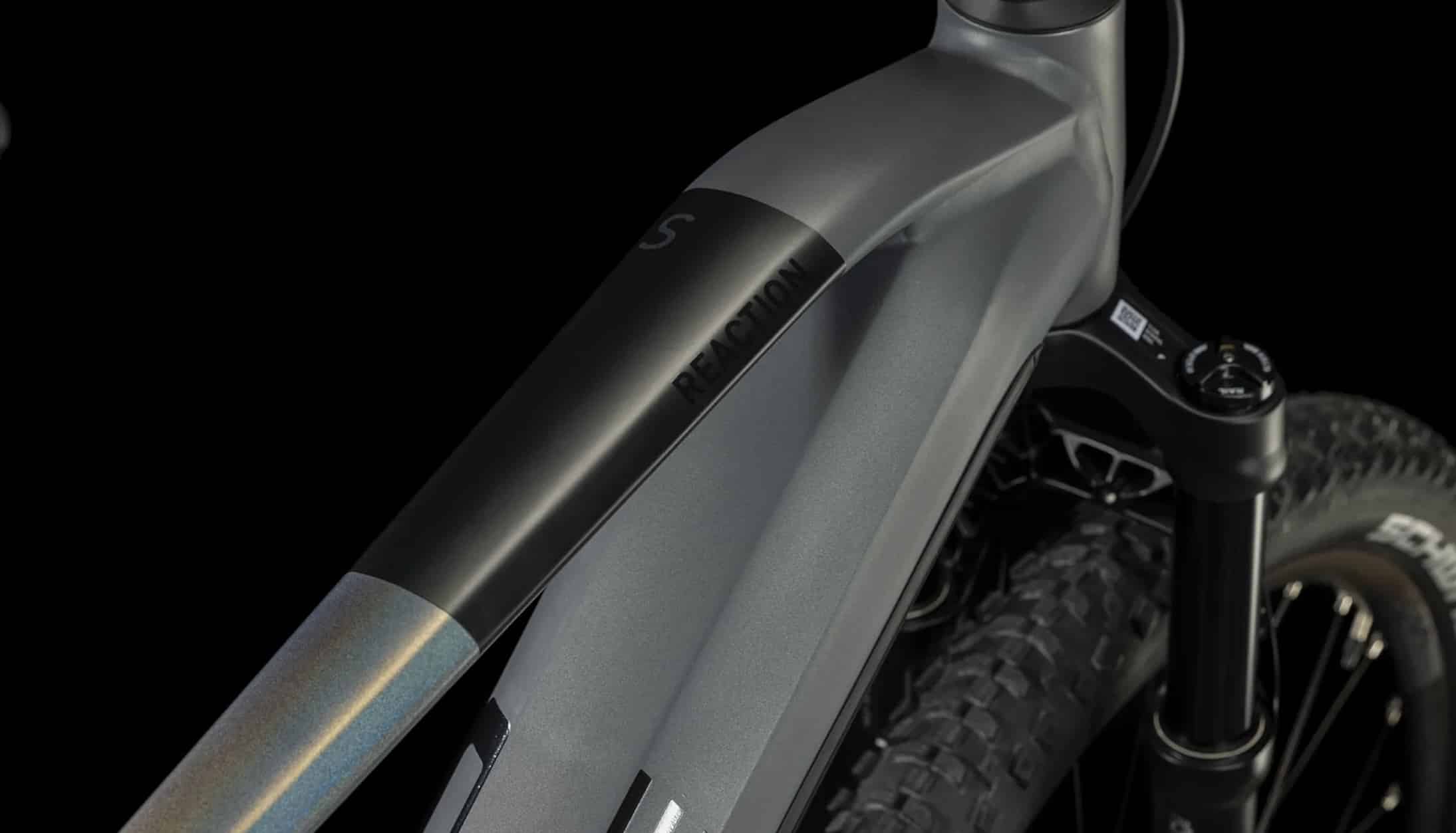 cube-reaction-e-bike-fast-light-and-strong-2