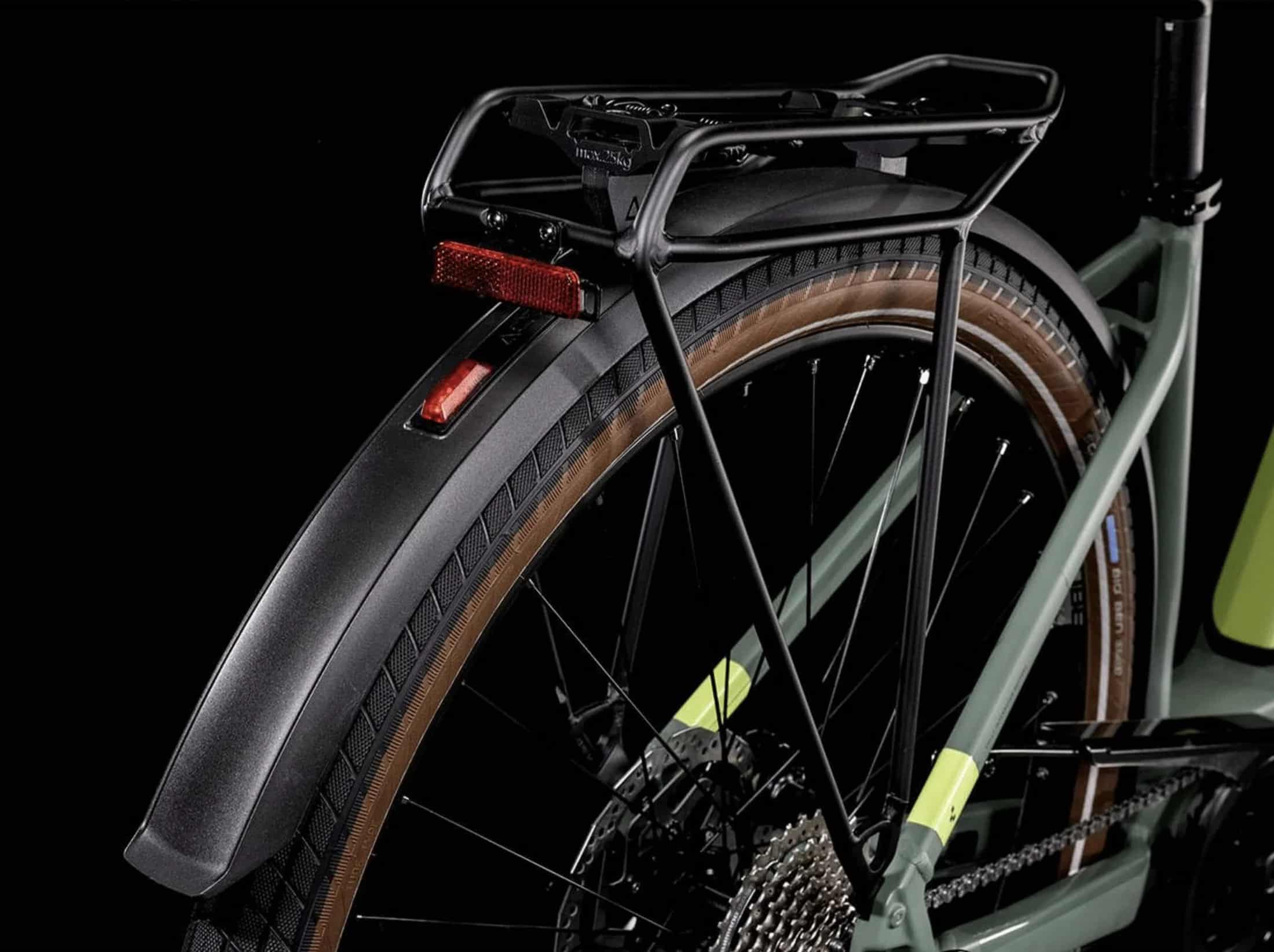 cube-touring-hybrid-4