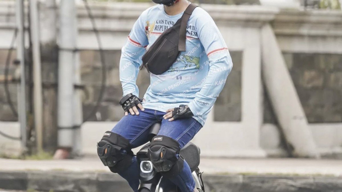 Electric Unicycle (EUC) – 5 Benefits Of Seated Riding Vs Standing Riding