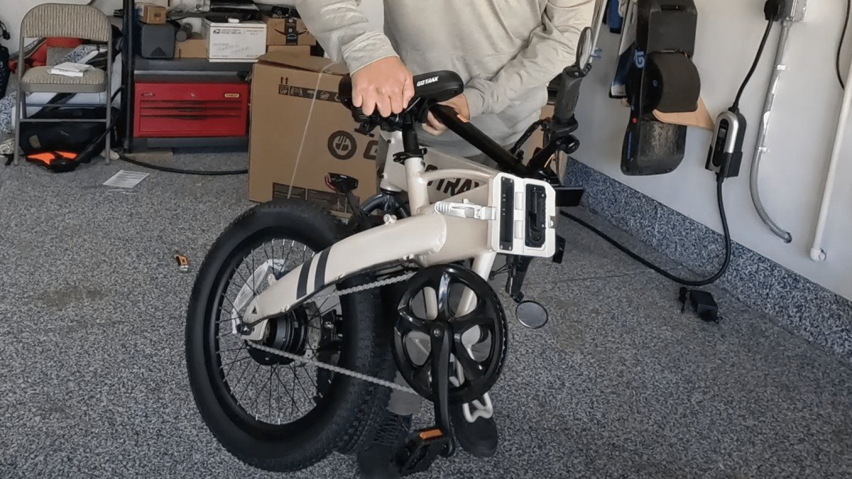 2024 Gotrax F1 V2 gotrax-f1-v2-review-6