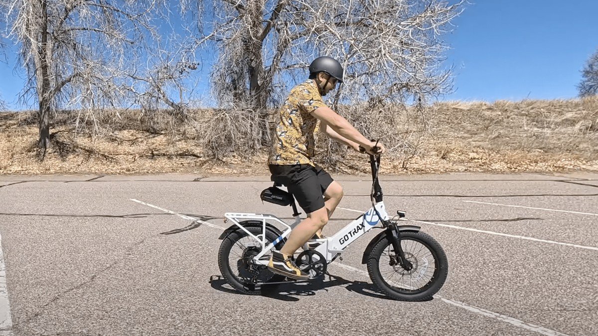2023 Gotrax F2 2.0 gotrax-f2-2-0-review-1
