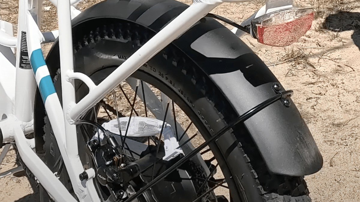 2023 Gotrax F2 2.0 gotrax-f2-2-0-review-4