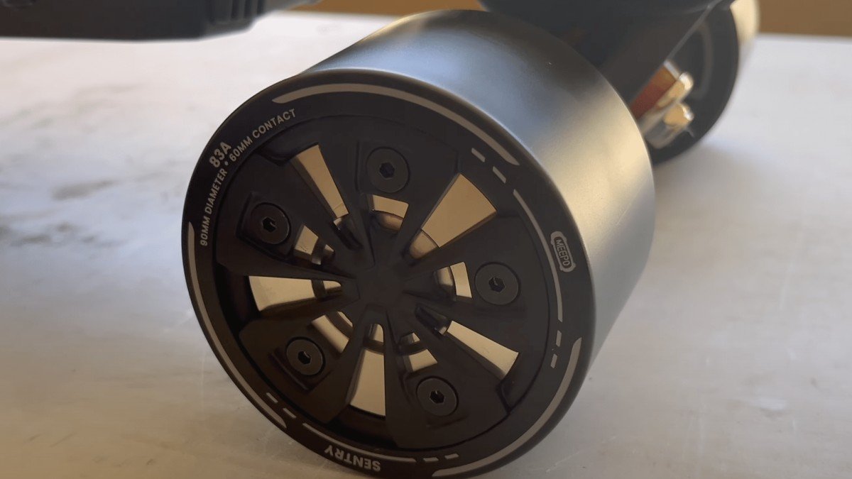 2023 Meepo V5 meepo-v5-electric-skateboard-6