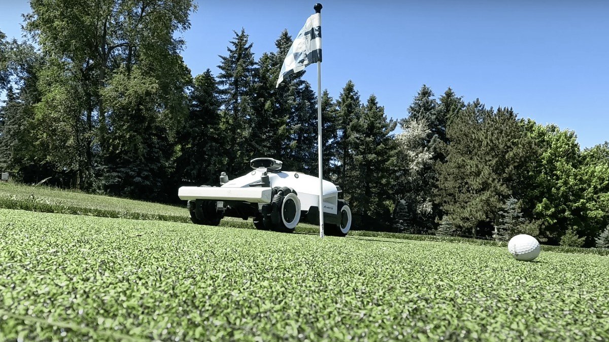 2024 Mammotion Luba 2 Electric Lawnmower