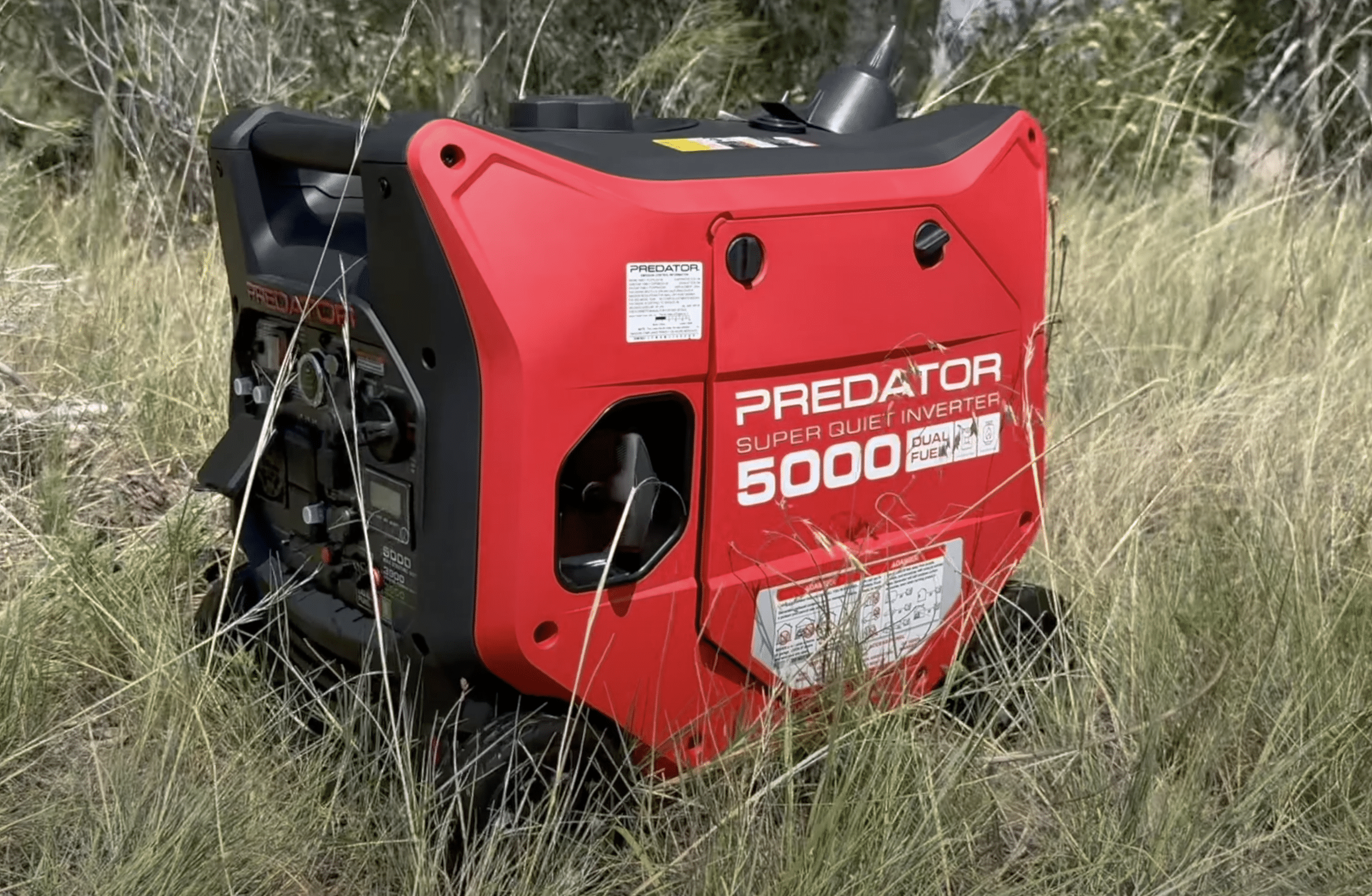 solar-vs-gas-generators-1