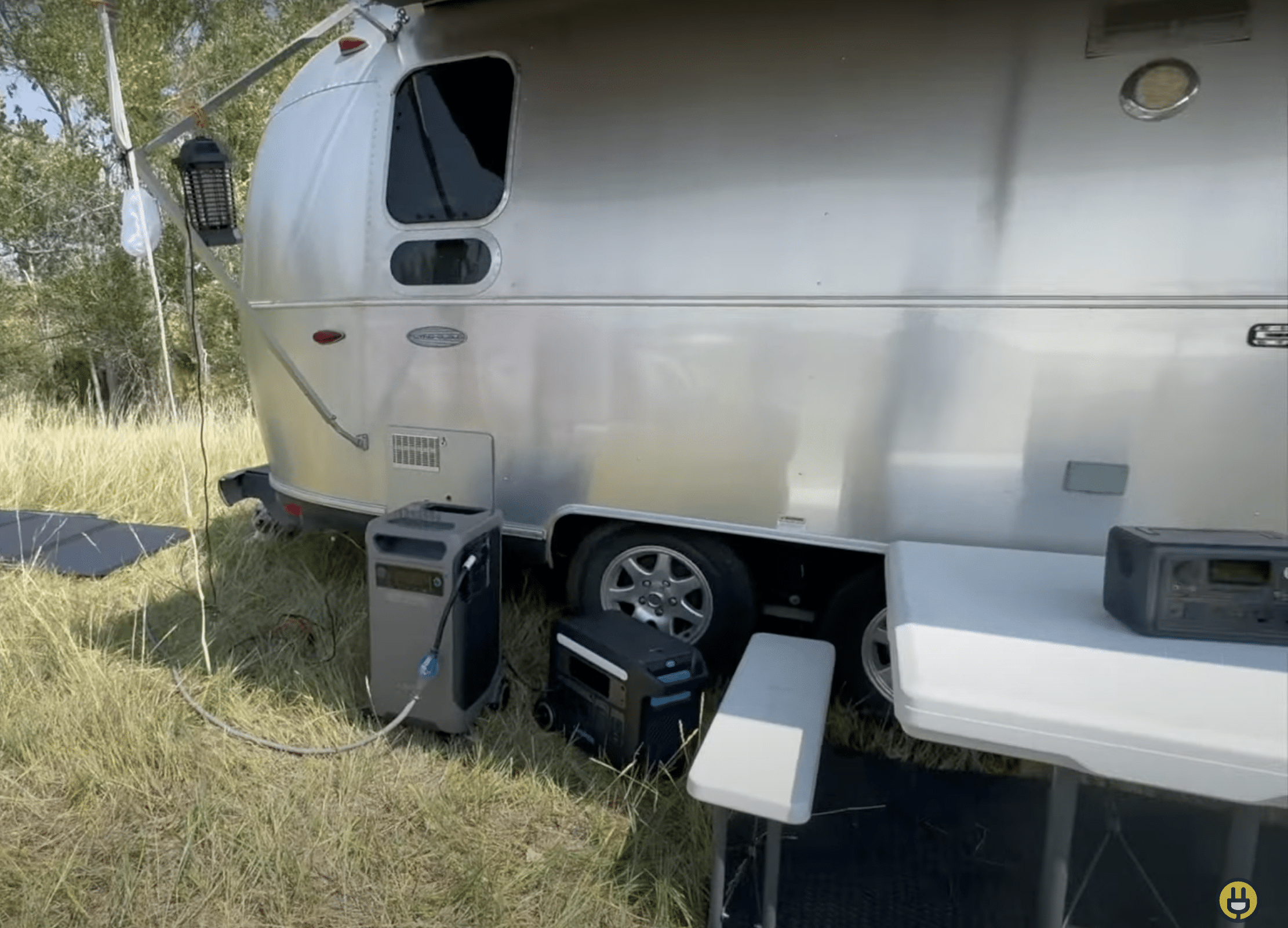 solar-vs-gas-generators-2