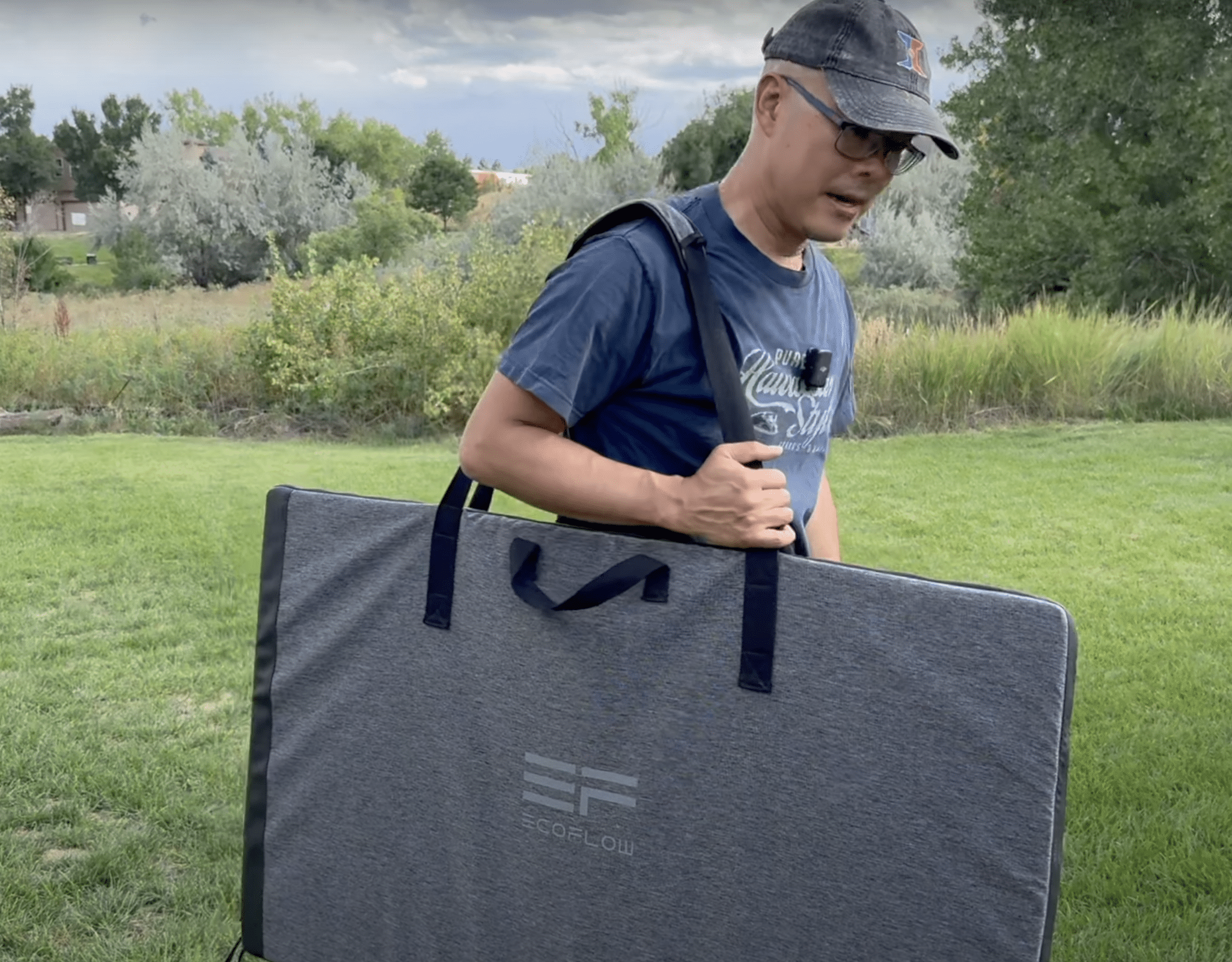 400w-solar-panels-ecoflow-renogy-12