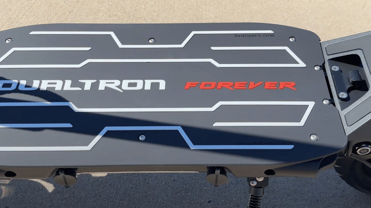 2024 Dualtron Forever dualtron-forever-7