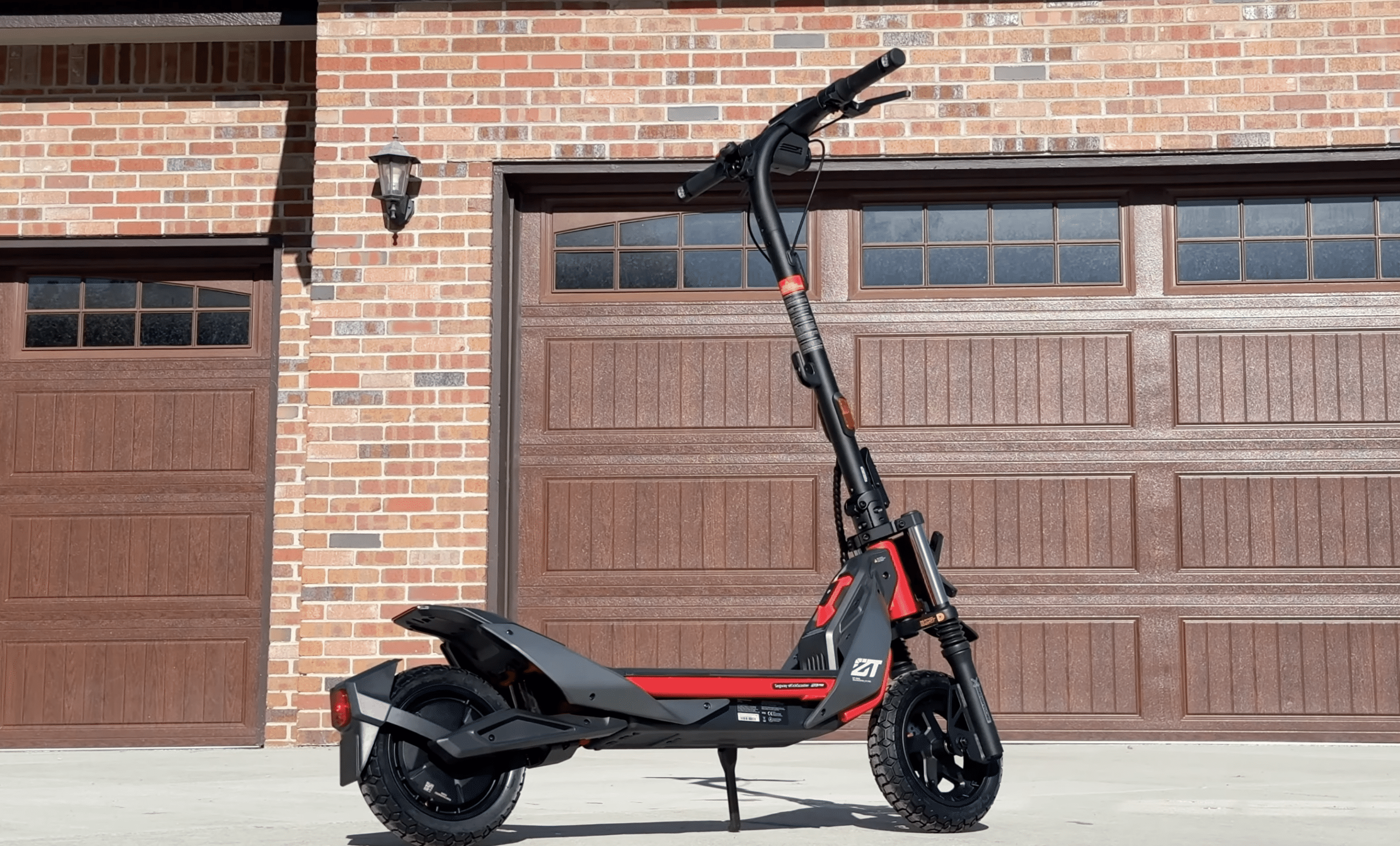 segway-zt3-pro-all-terrain-electric-scooter-0