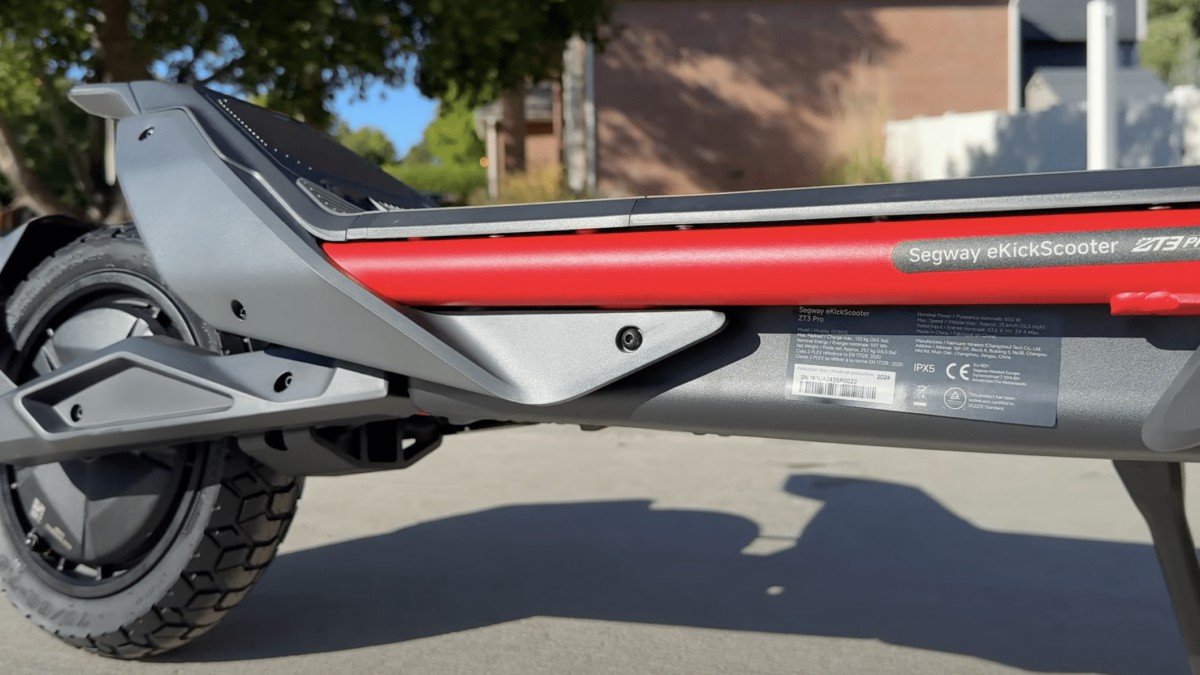 2024 Segway ZT3 Pro side deck rail