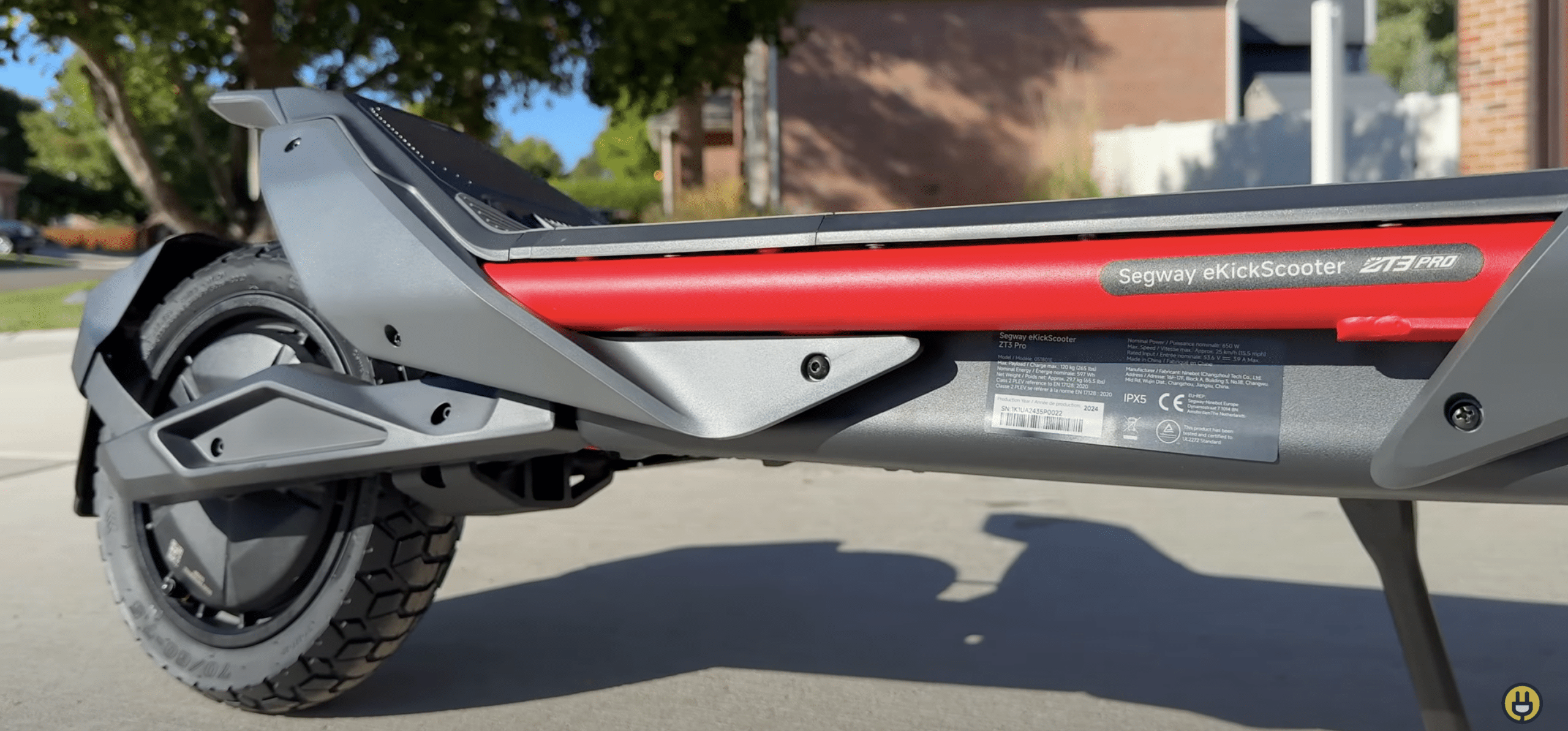 segway-zt3-pro-all-terrain-electric-scooter-4