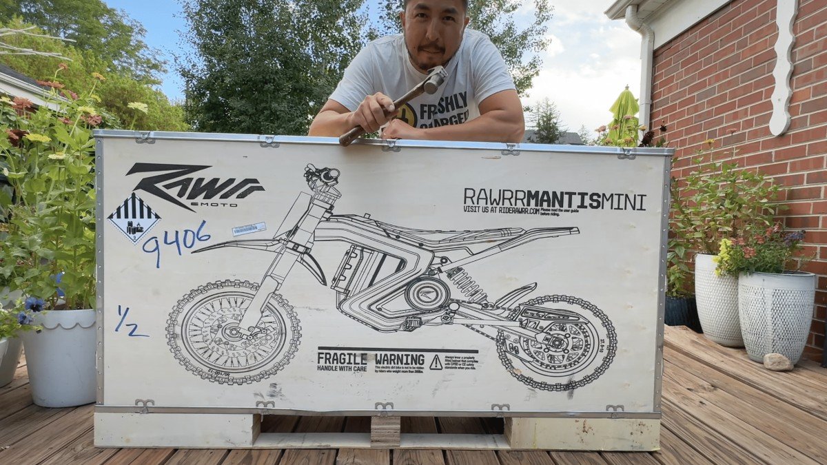 2024 Rawrr Mantis Mini bike box unboxing