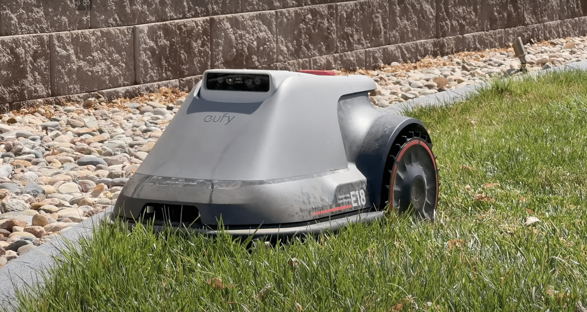 eufy-e18-robot-mower-review-1