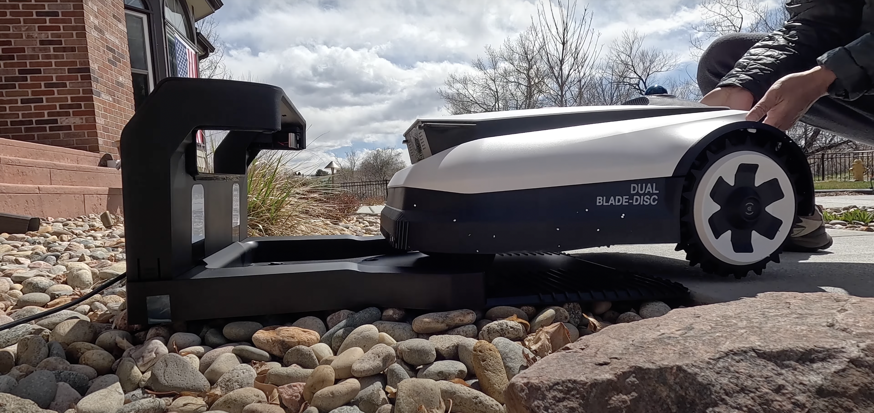 ecovacs-goat-a3000-2