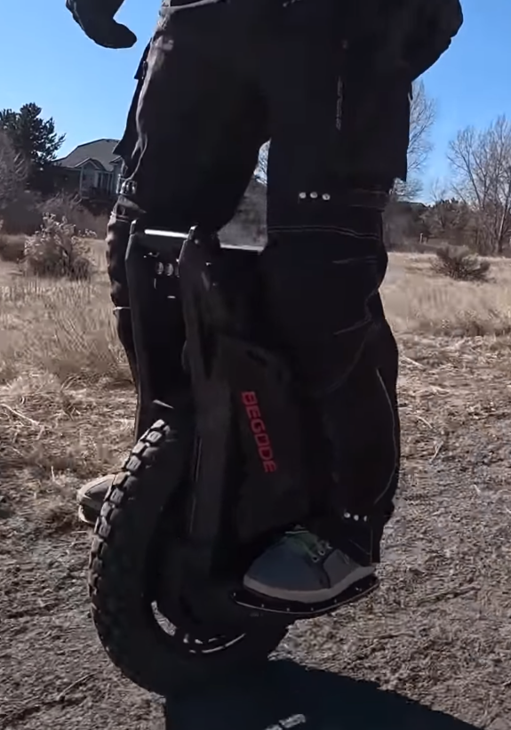 begode-et-max-review-king-of-speed-master-of-versatility-3