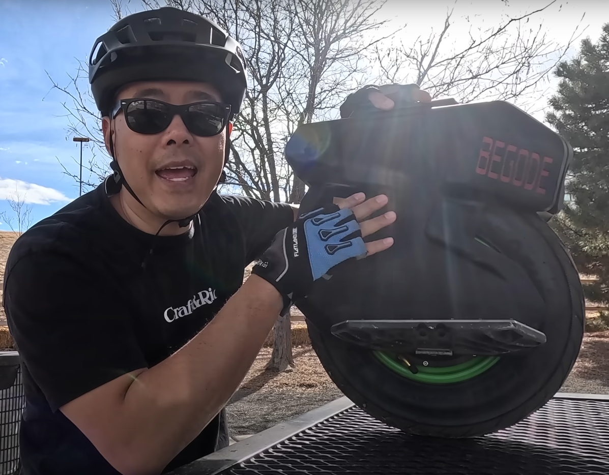 begode-future-budget-friendly-beginner-electric-unicycle-0