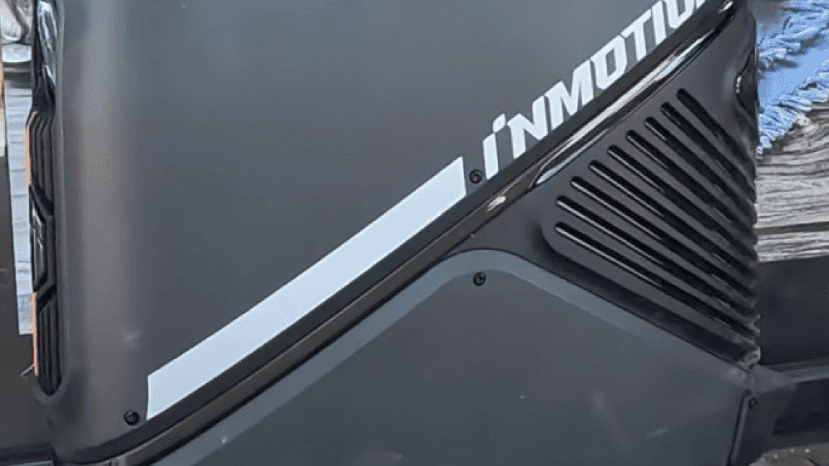 2024 InMotion V9 side profile