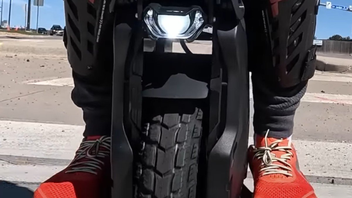 2025 Nosfet Aero riding stance