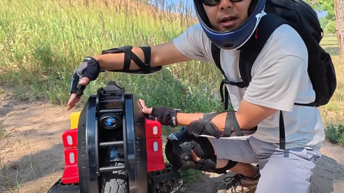 2024 Begode C8 Electric Unicycle