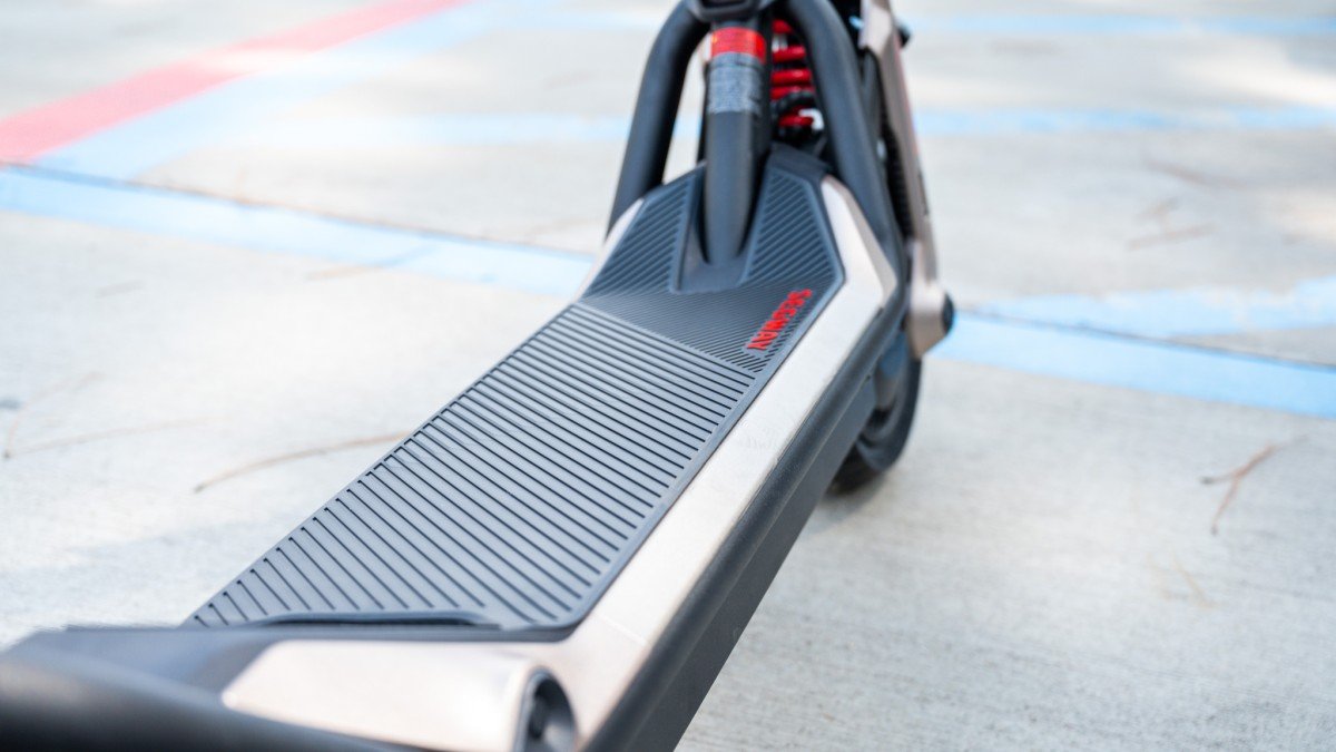 2024 Segway GT3 Pro scooter deck surface