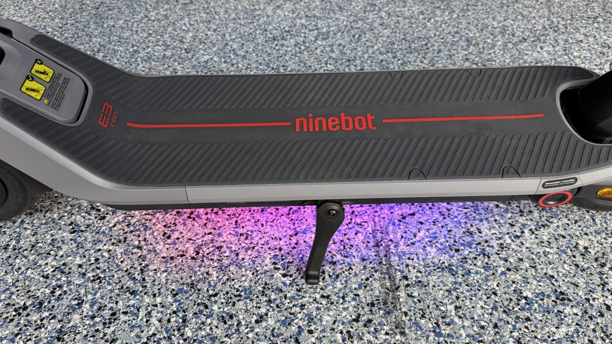 2025 Segway E3 Pro rgb deck lighting