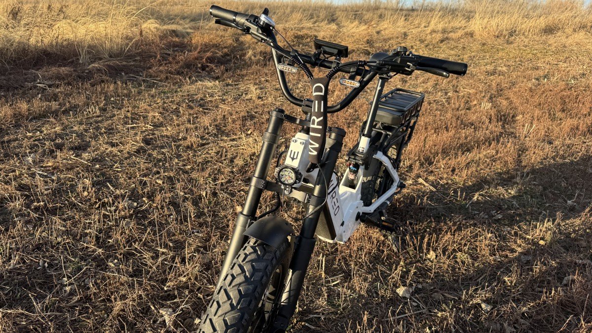 2026 Wired Ebikes Viper front view