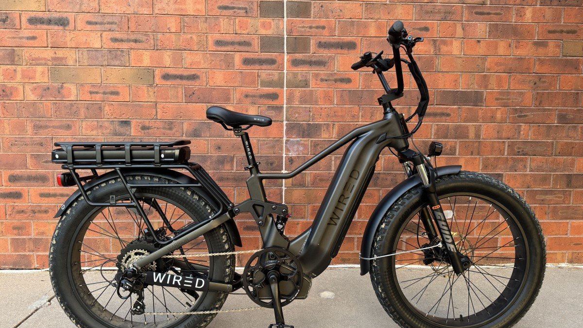 2025 Wired Ebikes Warrior wired warrior stand over height.HEIC