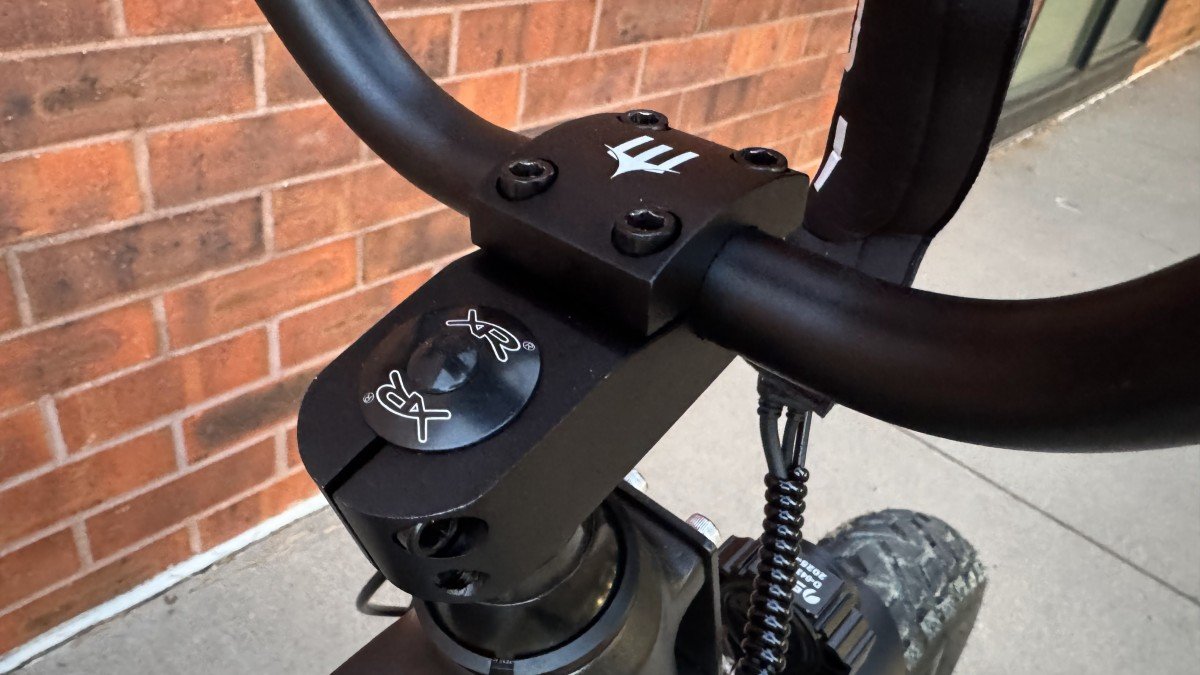 2025 Wired Ebikes Warrior wired warrior stem.HEIC