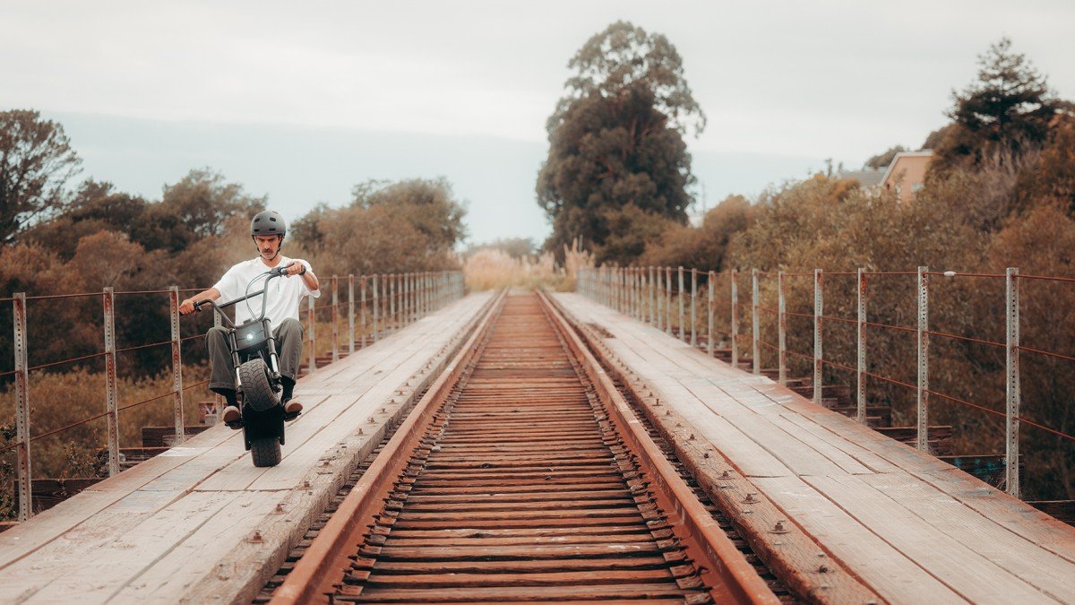 2026 Future Motion Antic wheelie mode.jpg