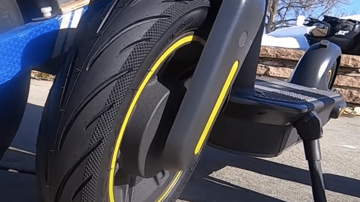  InMotion L9 Electric Scooter