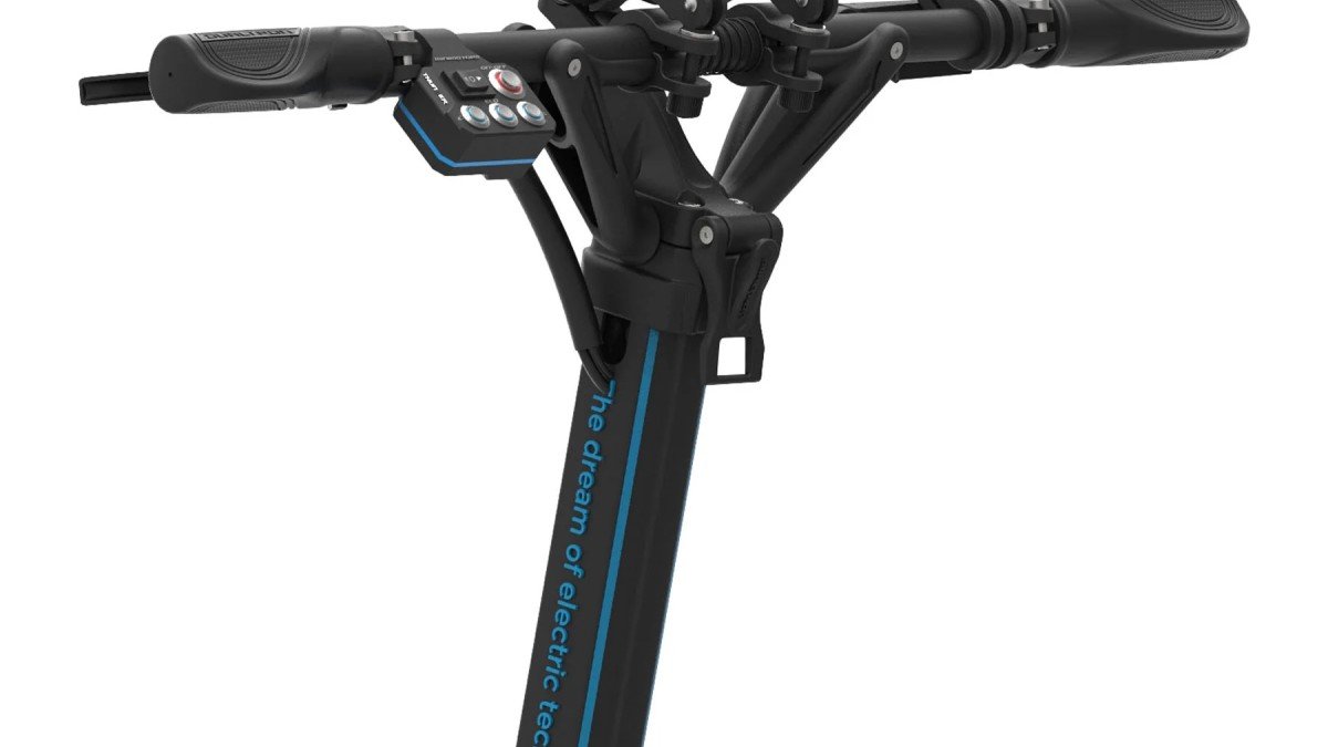 2023 Dualtron Thunder 3 handlebar cockpit view