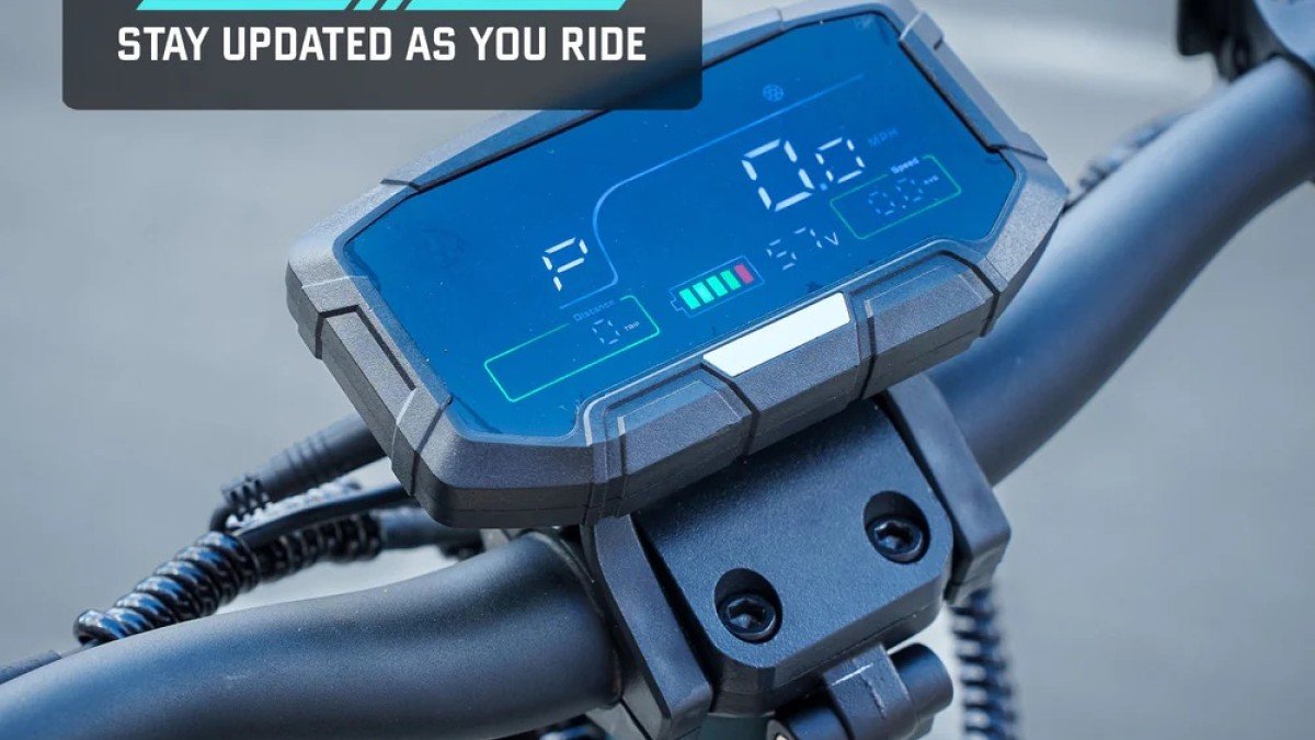 2023 Gotrax GX3 handlebars digital display