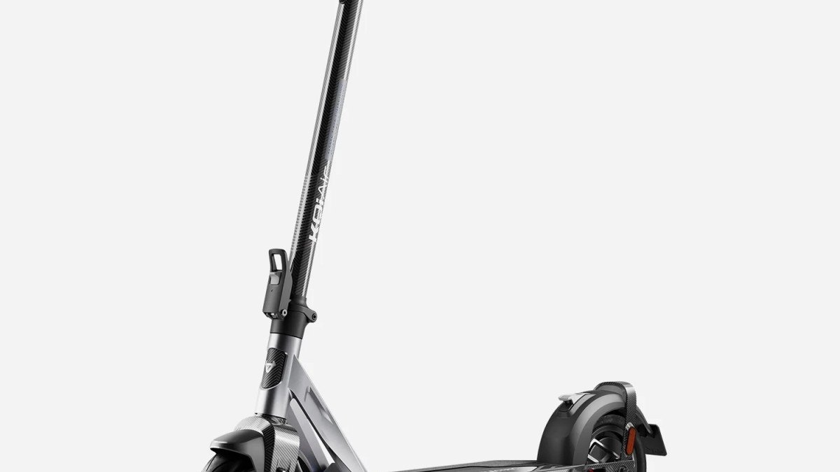 2024 NIU KQi Air front angled profile