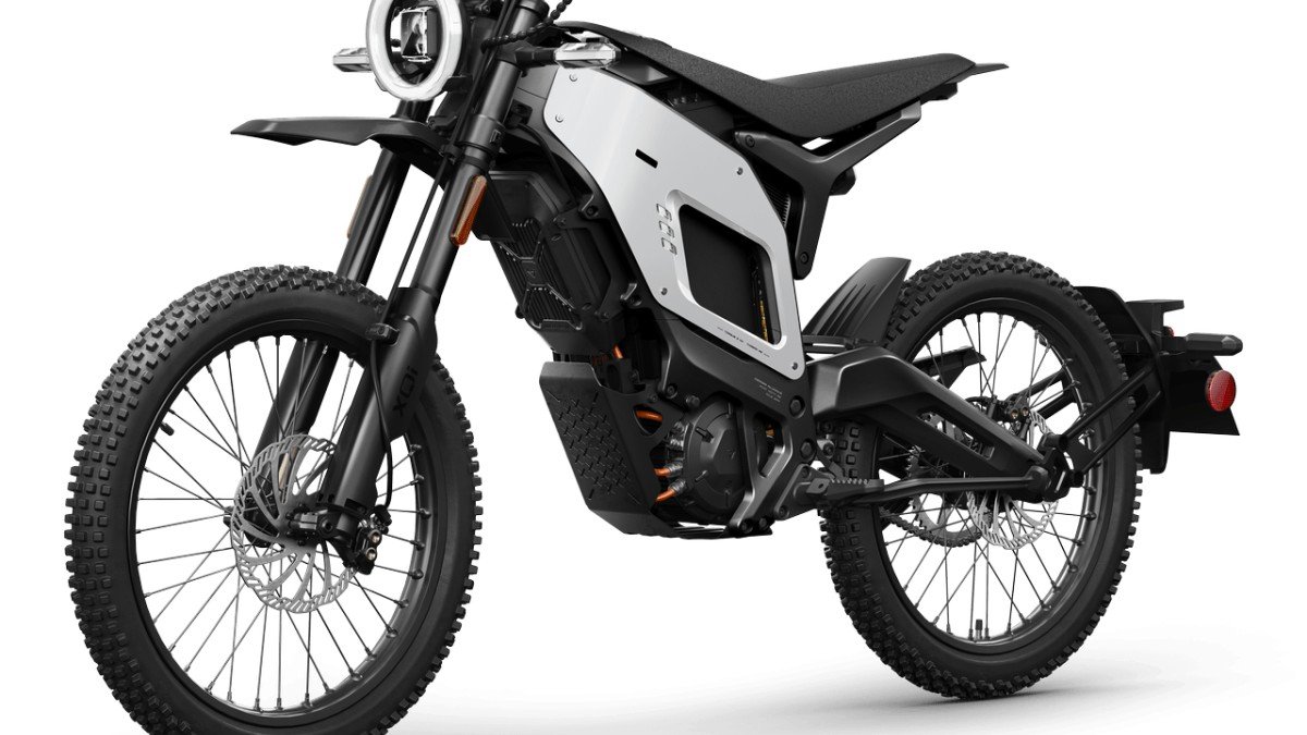 2024 NIU XQi3 XQi3_Front-45_White.png