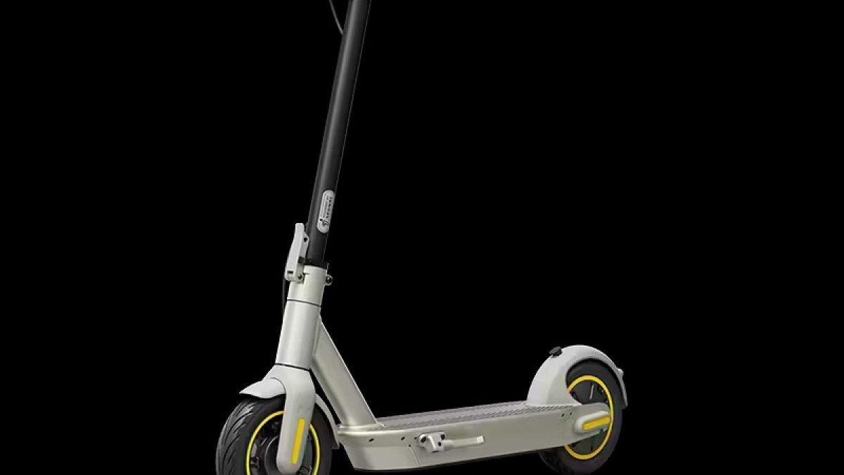 2020 Segway Max G30LP front angled profile