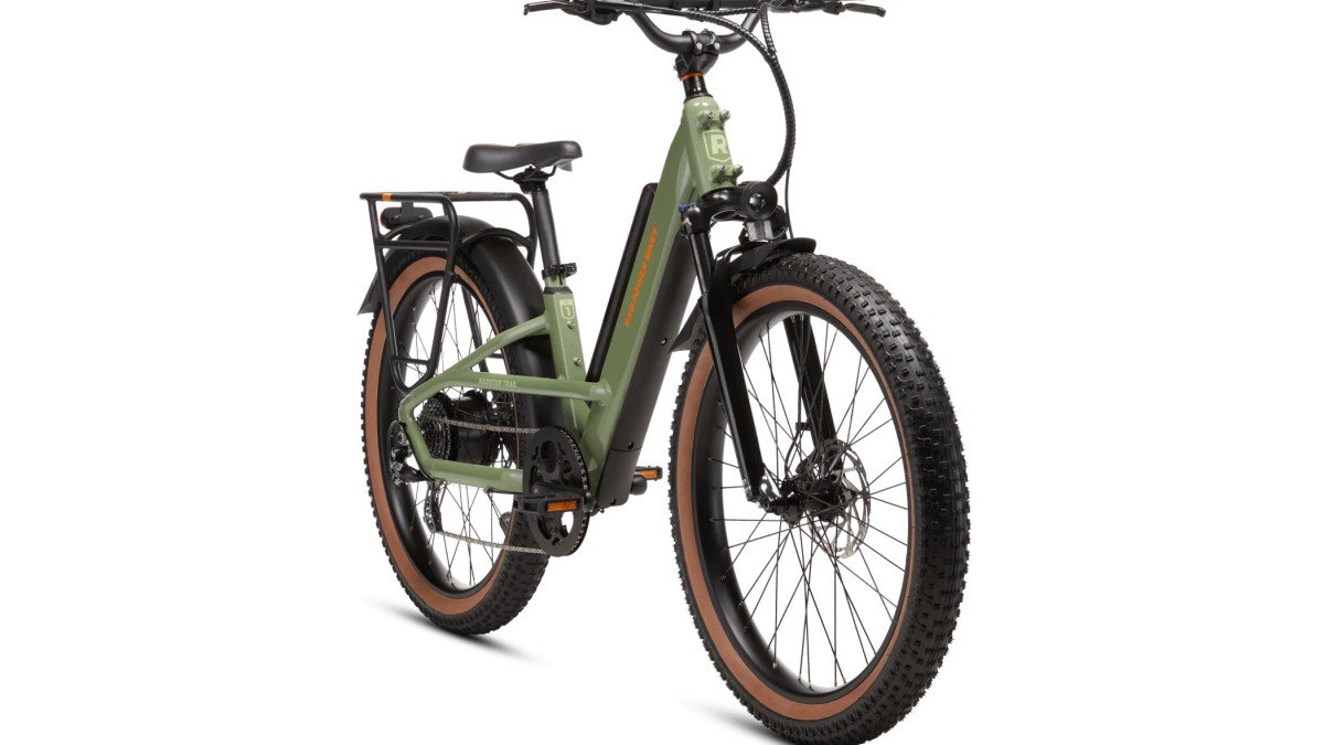 2024 Rad Power Bikes Radster Trail  front angled profile