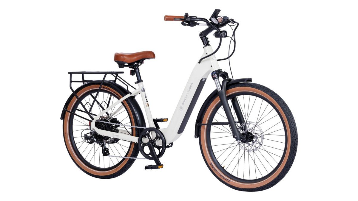 2024 AIMA Santa Monica white angled view