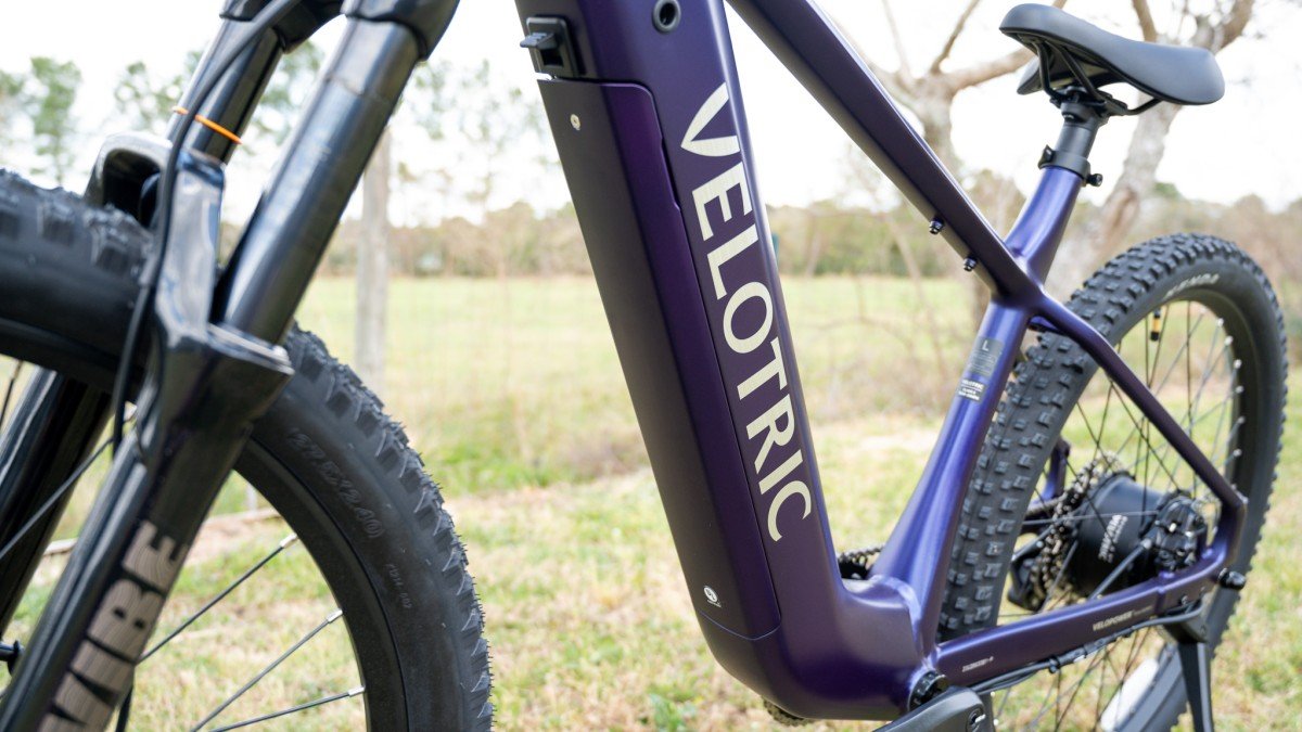 2026 Velotric Summit 2 battery.jpg 2026 Velotric Summit 2 battery.jpg