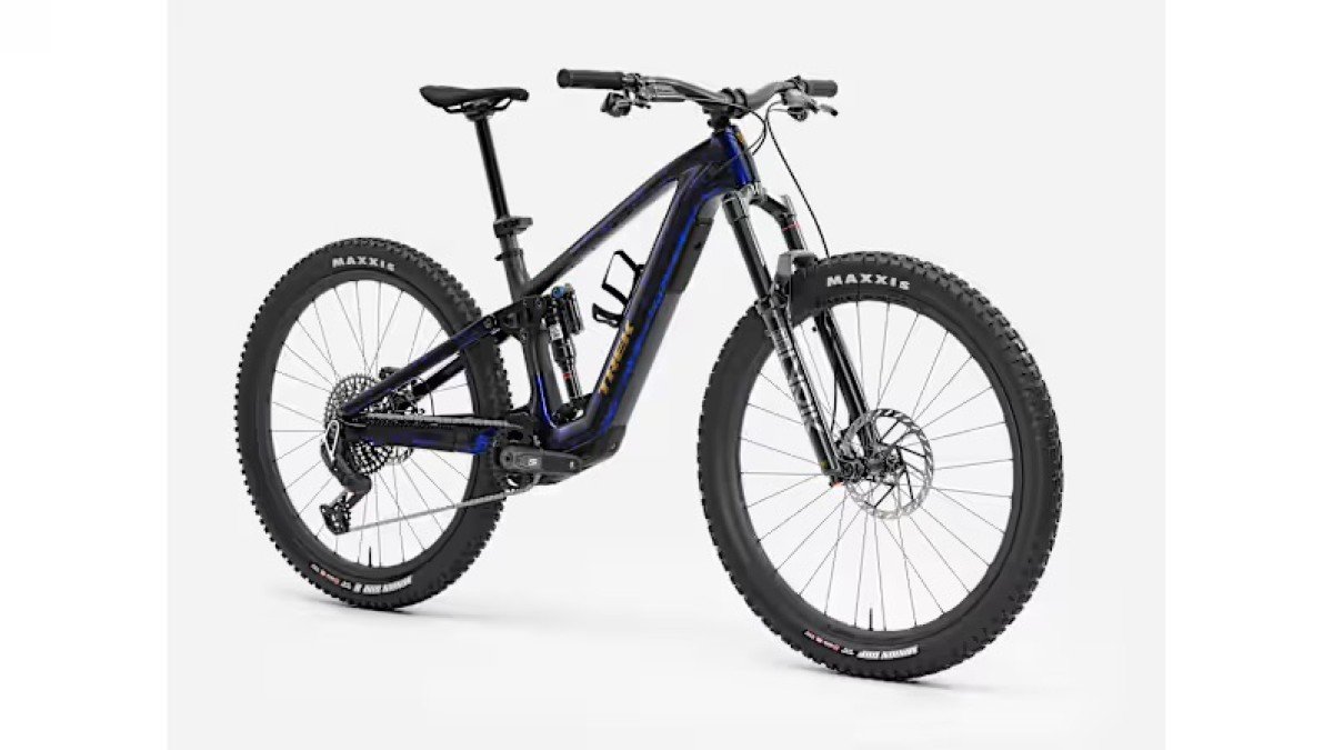 2024 Trek Fuel+ (LX) navy angled profile