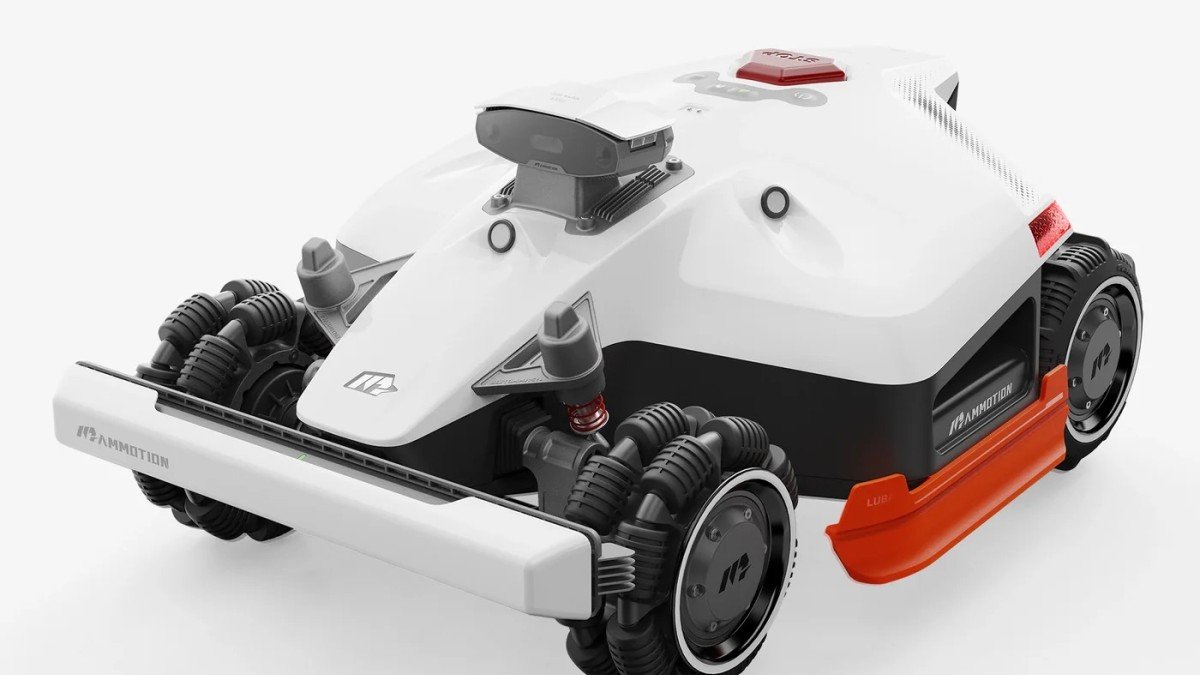 2024 Mammotion Luba 2 white orange angle