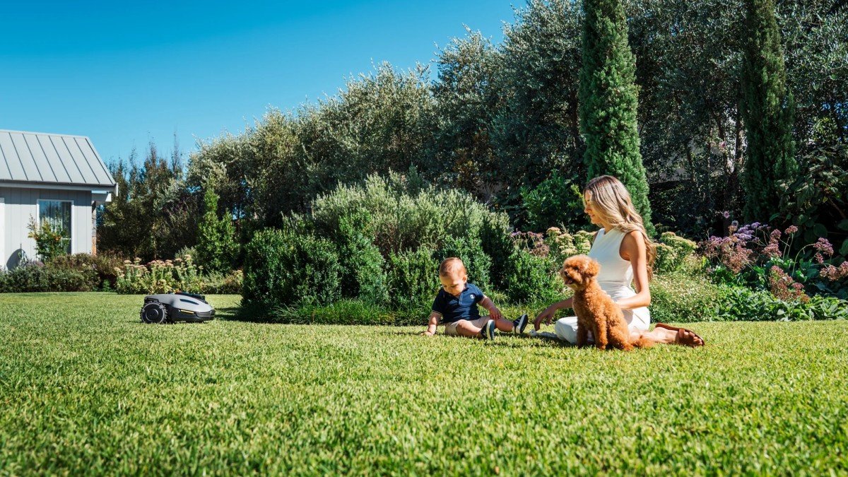 2025 Mammotion Yuka Mini safety avoidance