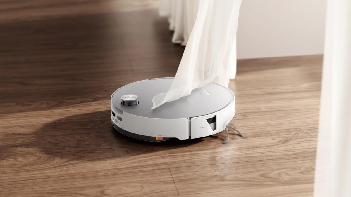 2026 Roborock Saros 20 Sonic low clearance