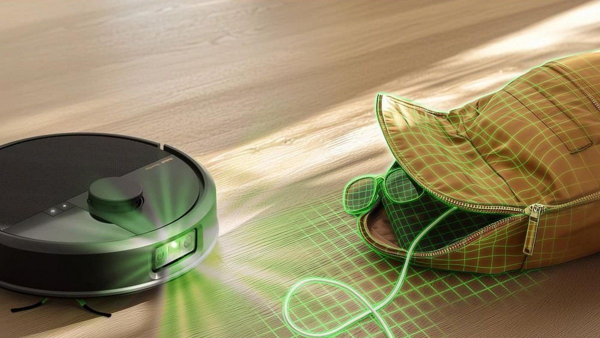 2025 iRobot Roomba Max 705 avoidance technology