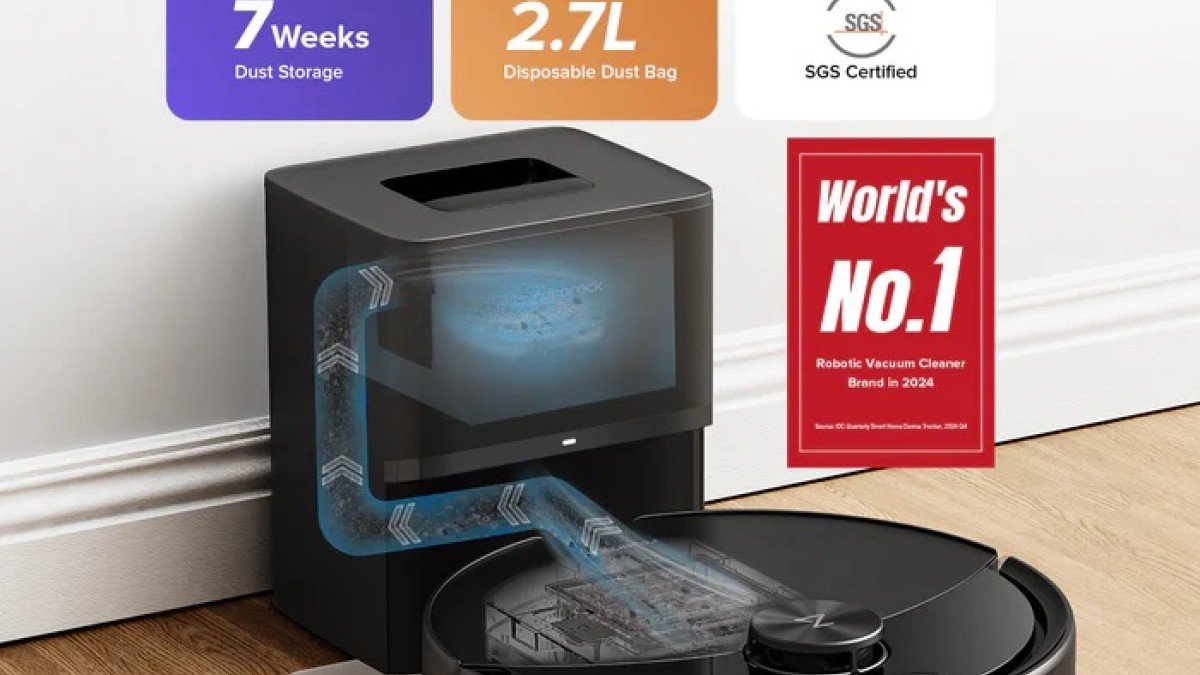 2025 Roborock Q10 S5+ black station bag view