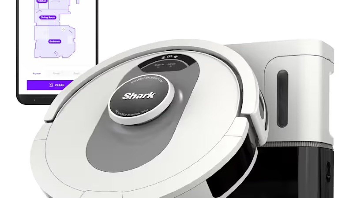 2022 SharkNinja AI Ultra white dock