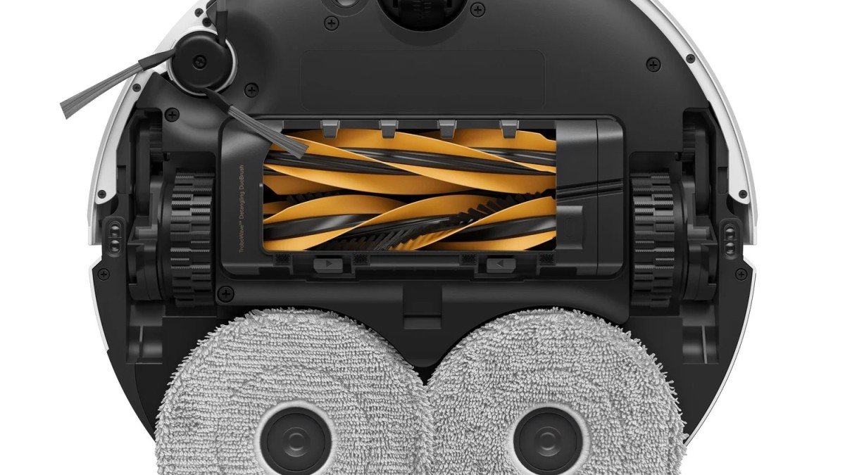 2025 MOVA V50 Ultra Complete underside view