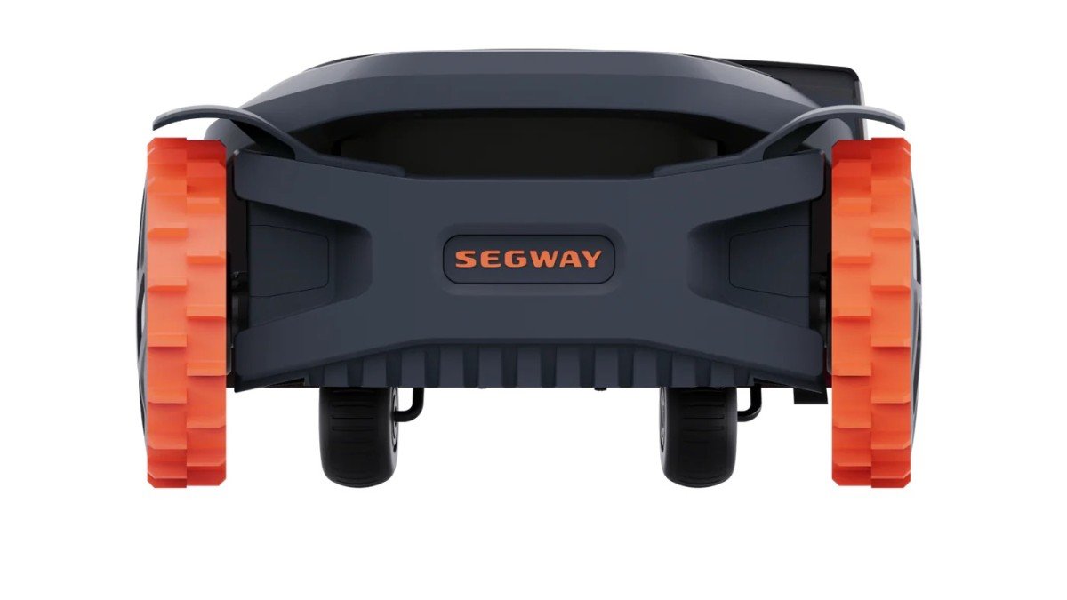 2025 Segway Navimow X390 rear view