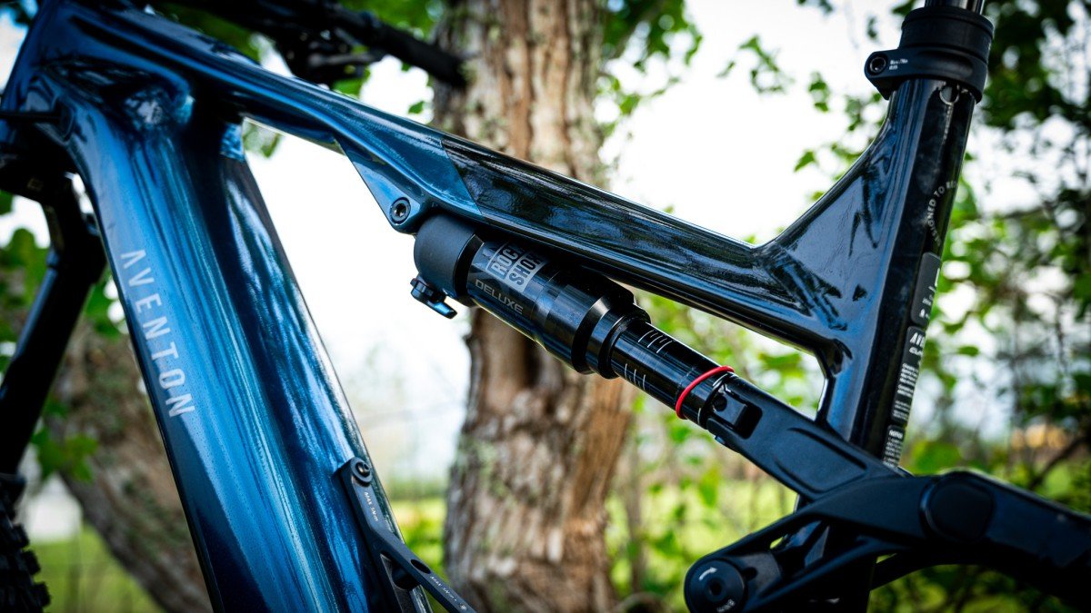 2026 Aventon Current ADV rear suspension.jpg