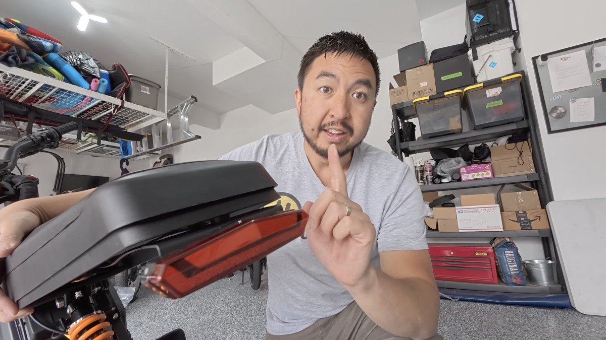 2025 Extreme Wheel A1 Mini tail light.jpeg